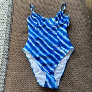Onia One Piece Swimsuit Underwire Fully Lined Adjustable Women's Size M NWT